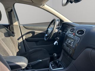 Ford Focus 2006 GHIA 5d 1.6lt 115hp Α' Χέρι-thumb-14