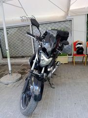 Suzuki Inazuma 250 2013-thumb-7