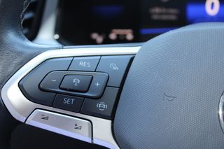 Volkswagen T-Roc 2022 LIFE 1.0cc 110ps TSI *CAMERA* *ΓΡΑΜΜΑΤΙΑ*-thumb-26