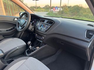 Hyundai i 20 2017 1.4 CRDI STYLE BLUE EURO6 2017-thumb-8