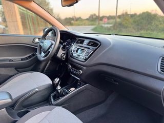 Hyundai i 20 2017 1.4 CRDI STYLE BLUE EURO6 2017-thumb-11