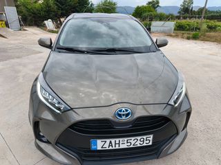 Toyota Yaris 2021 HYBRID STYLE NAVY CAMERA AUTOMATIC