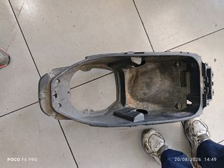 ΚΟΥΒΑΣ ΣΕΛΑΣ BEVERLY 250-thumb-1