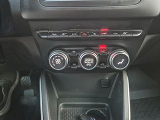Dacia Duster 2018 Blue dCi Prestige 4x4-thumb-12