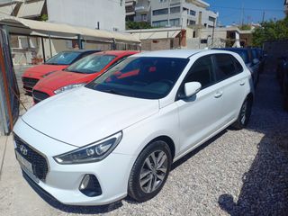 Hyundai i 30 2017 HATCBACK FULL EXTRA AYTOMATO!-thumb-4