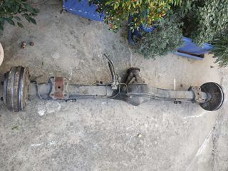 Πωλείται κομπλέ πίσω άξονας για ford transit 95-01
