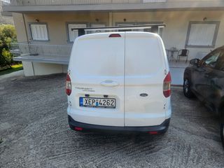 Ford Transit Courier 2016-thumb-4