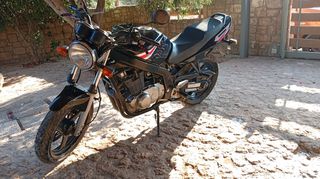 Suzuki GS 500F 2016