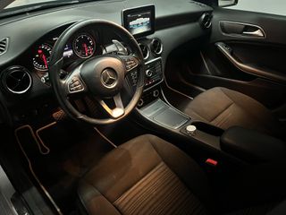 Mercedes-Benz A 180 2017-thumb-9