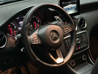 Mercedes-Benz A 180 2017-thumb-10