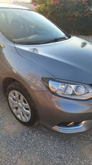 Nissan Pulsar 2018-thumb-6