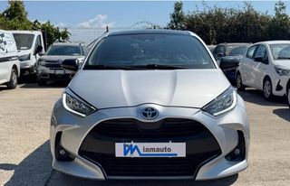 Toyota Yaris 2022-thumb-1