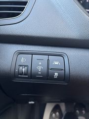 Hyundai i 20 2015 Camera,led,clima ,lane assist-thumb-16