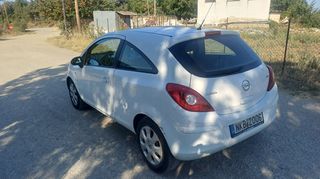 Opel Corsa 2014-thumb-2