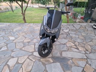Yamaha NMAX 155 2022-thumb-2