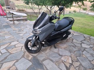 Yamaha NMAX 155 2022-thumb-1
