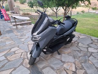Yamaha NMAX 155 2022-thumb-4