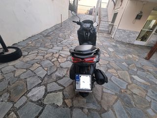 Yamaha NMAX 155 2022-thumb-8