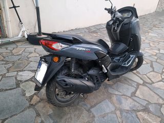 Yamaha NMAX 155 2022-thumb-10