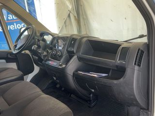 Κλούβα Peugeot 2019 Peugeot Boxer 2.0 Blue-HDi 435 L2H2 Pro-thumb-5