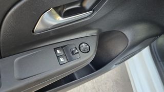 Opel Corsa 2022-thumb-8
