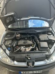 Peugeot 206 2004