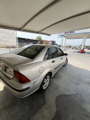 Ford Focus 2002 FOCUS 1.4-thumb-3
