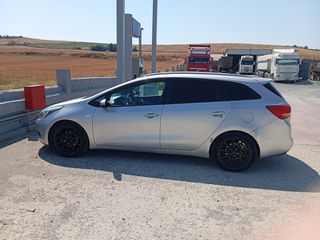 Kia Ceed / cee'd 2013 CRDI-thumb-1