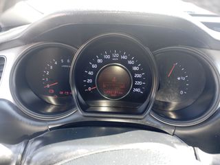 Kia Ceed / cee'd 2013 CRDI-thumb-4