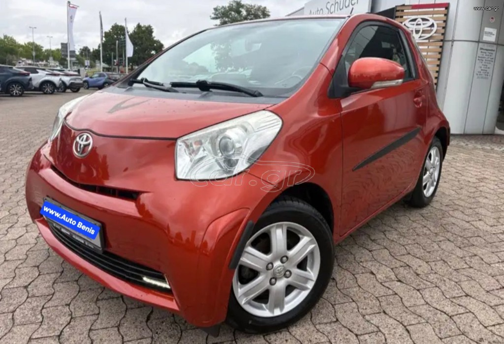 Toyota iQ 2012