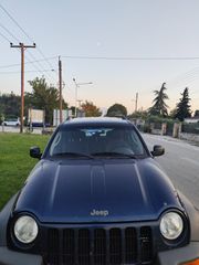 Jeep Cherokee 2002 2.4 SPORT