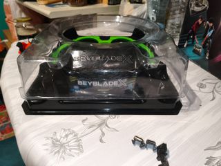 Στάδιο Beyblade σε τιμή Black Friday!-thumb-1