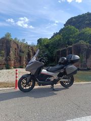 Honda Integra 750 2015-thumb-3