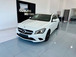 Mercedes-Benz CLA 180 2015 BlueEfficiency Edition Inspiration 88.747KM-thumb-1