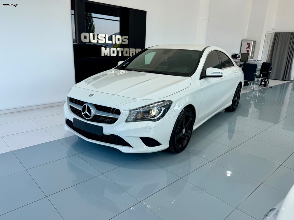 Mercedes-Benz CLA 180 2015 BlueEfficiency Edition Inspiration 88.747KM