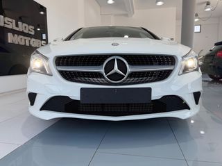 Mercedes-Benz CLA 180 2015 BlueEfficiency Edition Inspiration 88.747KM-thumb-4