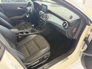 Mercedes-Benz CLA 180 2015 BlueEfficiency Edition Inspiration 88.747KM-thumb-34