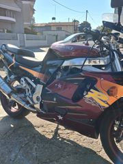 Suzuki GSXR 750 1995