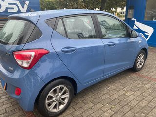 Hyundai i 10 2015 1200CC-thumb-6