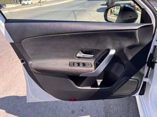 Mercedes-Benz A 180 2020 d AMG PACKET-thumb-38