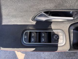 Mercedes-Benz A 180 2020 d AMG PACKET-thumb-39