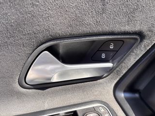 Mercedes-Benz A 180 2020 d AMG PACKET-thumb-40