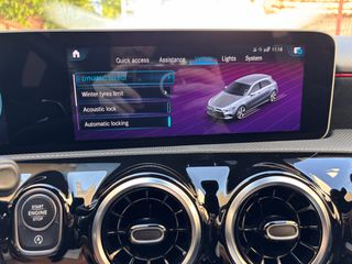 Mercedes-Benz A 180 2020 d AMG PACKET-thumb-27