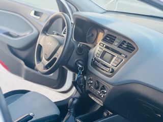 Hyundai i 20 2017 1.2 Classic Benzin Klima Euro6..!!-thumb-18