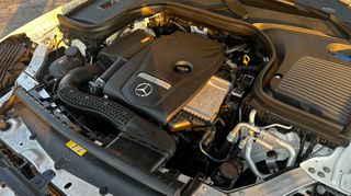 Mercedes-Benz GLC 300 2019 4MATIC 9G-TRONIC AMG LINE-thumb-57