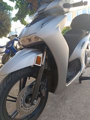 Honda SH 350i 2025-thumb-1