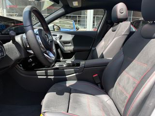 Mercedes-Benz A 250 2020 AMG Line / Panorama-thumb-9
