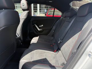 Mercedes-Benz A 250 2020 AMG Line / Panorama-thumb-21