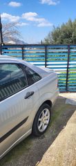 Ford Focus 2001 Sedan 1.4-thumb-4