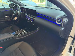 Mercedes-Benz A 200 2023 AMG-LINE 7G-DCT-thumb-39